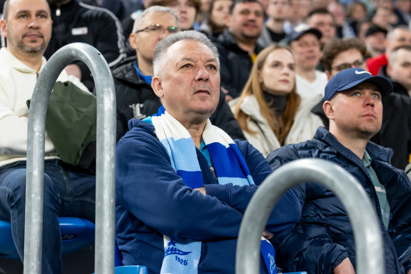 Болельщики на матче «Зенит» — «Спартак»