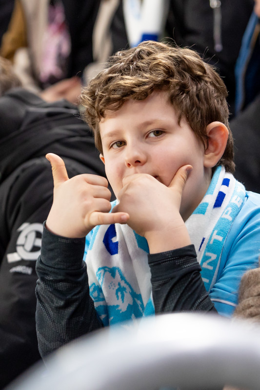 Болельщики на матче «Зенит» — «Спартак»