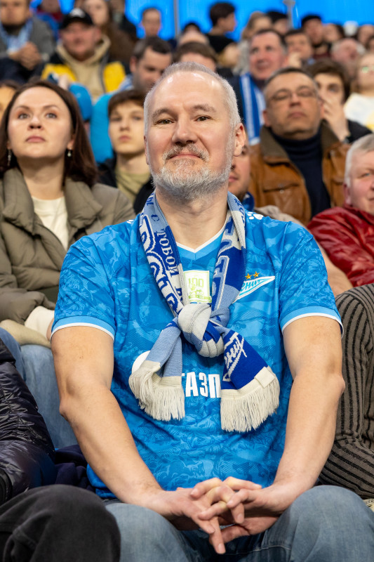 Болельщики на матче «Зенит» — «Спартак»