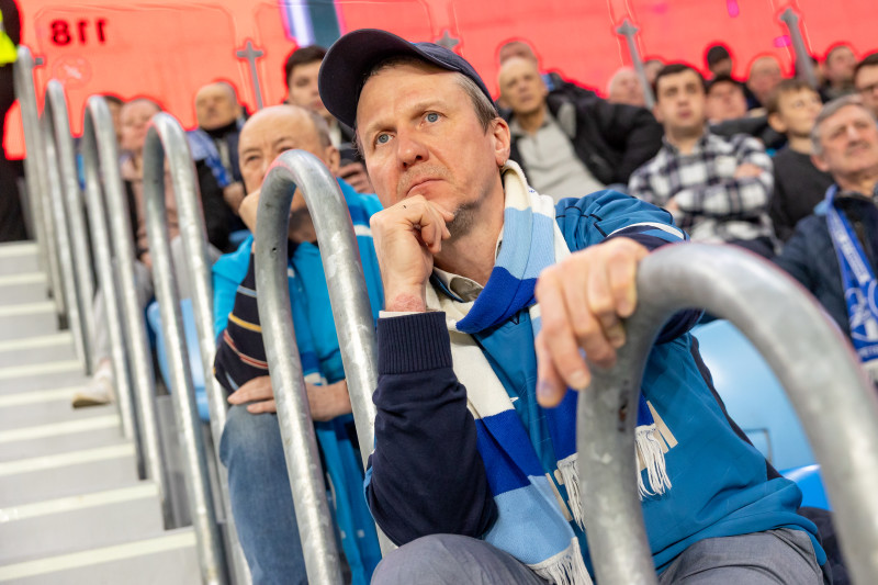 Болельщики на матче «Зенит» — «Спартак»