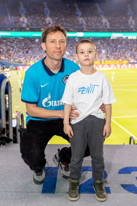 Болельщики на матче «Зенит» — «Спартак»