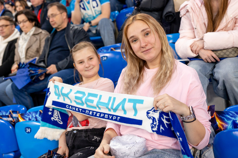 Болельщики на матче «Зенит»—«Краснодар»