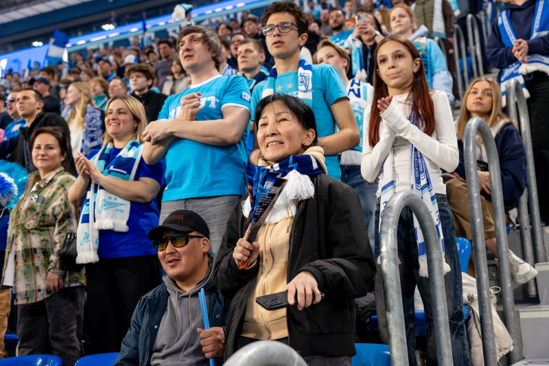 Болельщики на матче «Зенит»—«Краснодар»