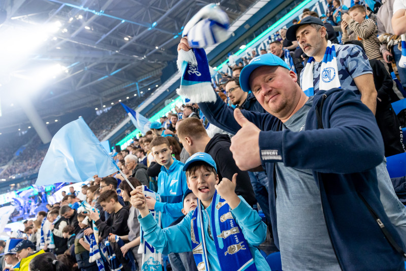 Болельщики на матче «Зенит»—«Краснодар»