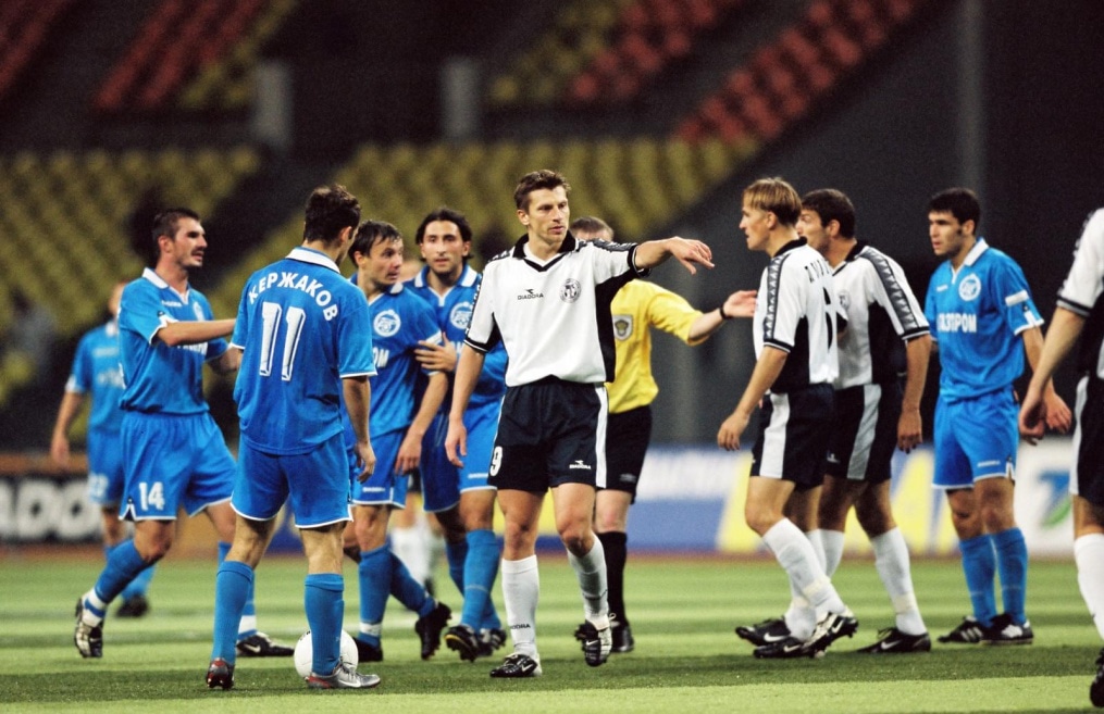 2002 год. «Торпедо» — «Зенит».