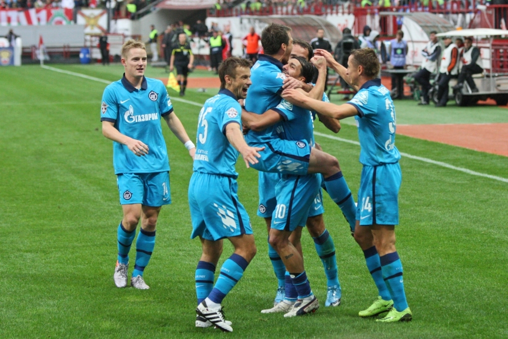 Чемпионат России 2010 года,19 тур. Футбольный матч Локомотив(М)