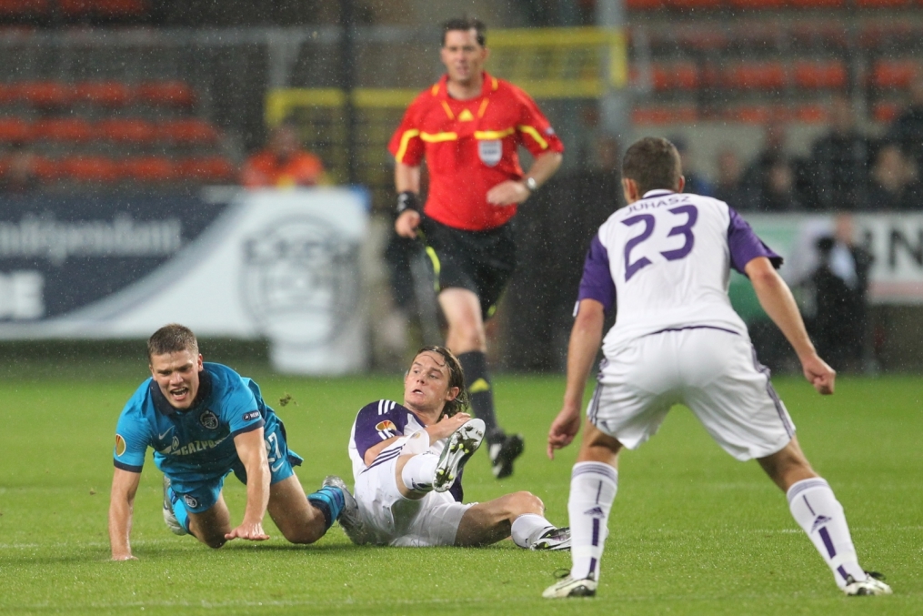 Лига Европы 2010/11 УЕФА 2010. Групповой этап, 1-й тур. Матч Анд