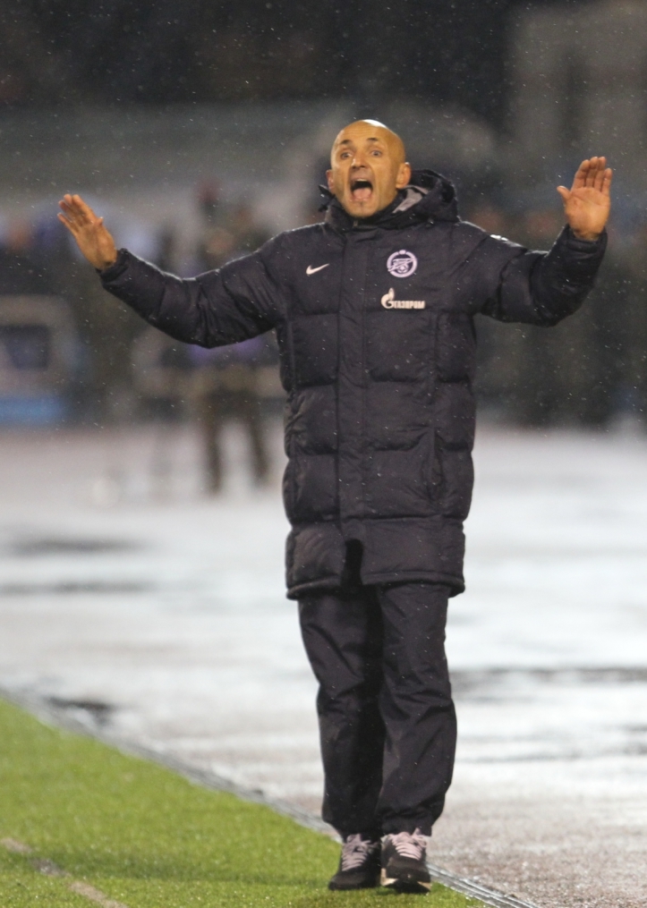 Чемпионат России 2010. 27 тур, Футбольный матч Сибирь—Зенит