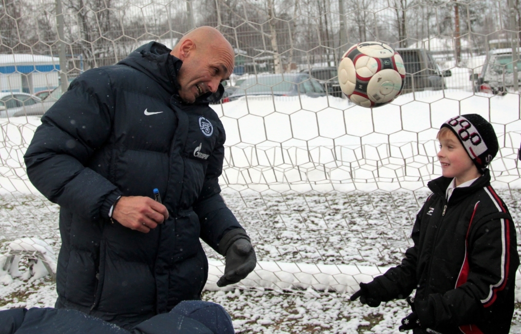 Лучано Спалетти принял в гости петербургских детей—сирот
