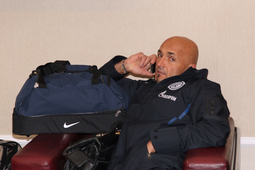 Перелет команды «Зенит» на игру в Су