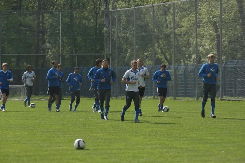 Открытая тренировка команды ФК «Зенит» в Удельном парке перед матчем с ФК «Динамо»