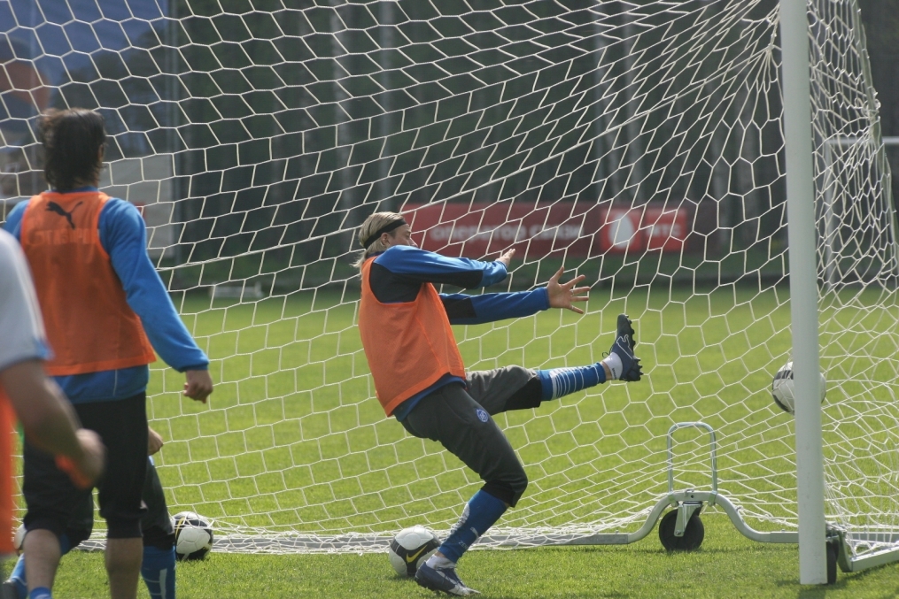 Открытая тренировка команды ФК «Зенит» в Удельном парке перед матчем с ФК «Динамо»