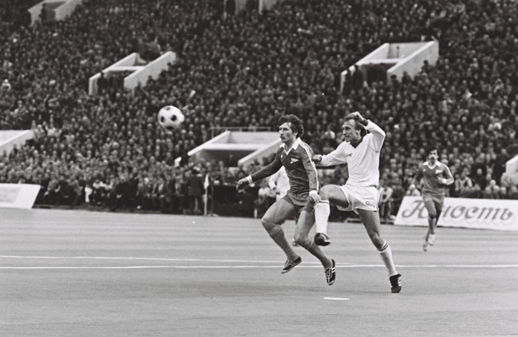 1986 год. «Зенит» — «Днепр» Днепропетровск.