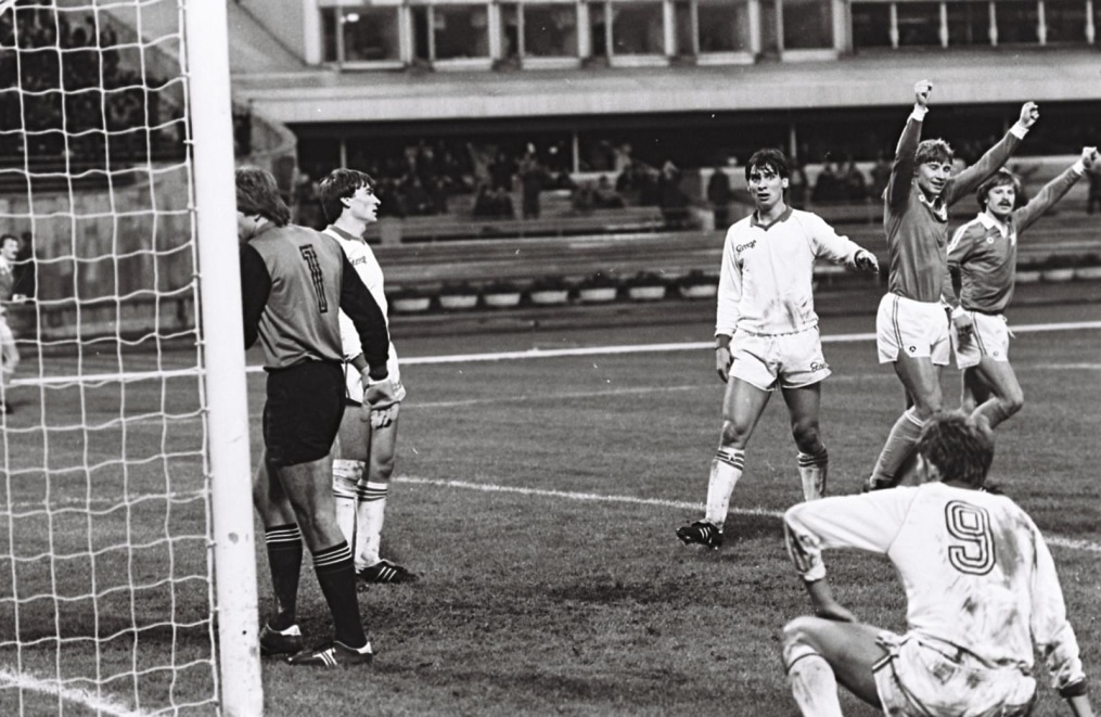 1985 год. «Зенит» — «Днепр» Днепропетровск.