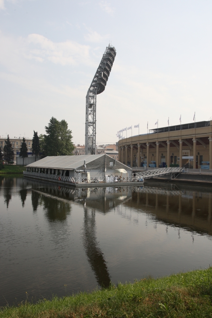 Большая арена стадиона «Петровский»