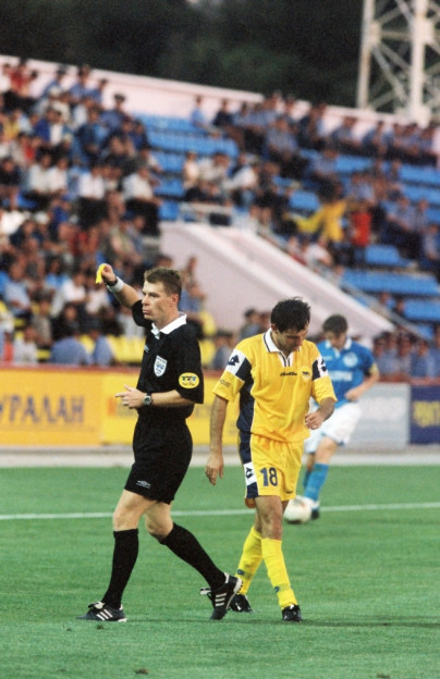 2002 год. «Уралан» — «Зенит».