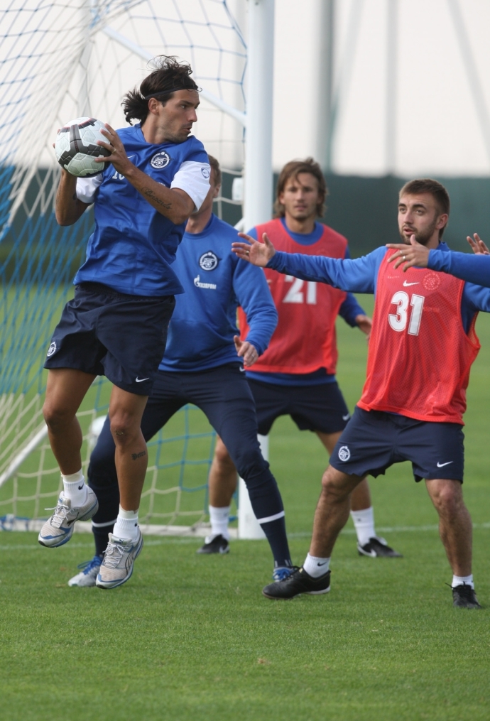 «Зенит» на первом предсезонном сборе в Объединённые Арабские Эмираты (Дубай)