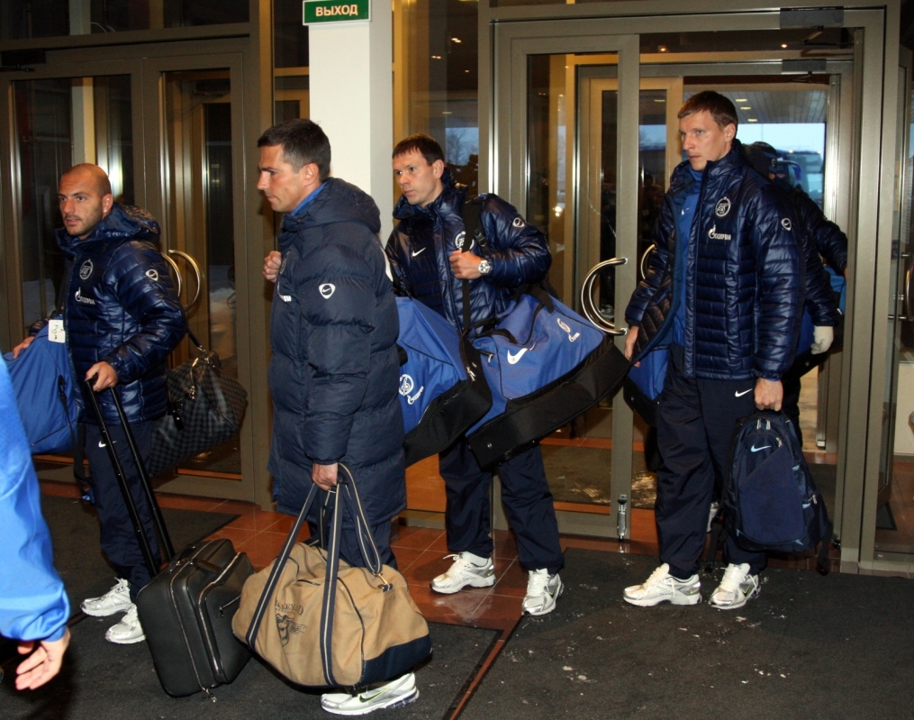 Зенит отправился на второй сбор в испанскую Ла—Мангу