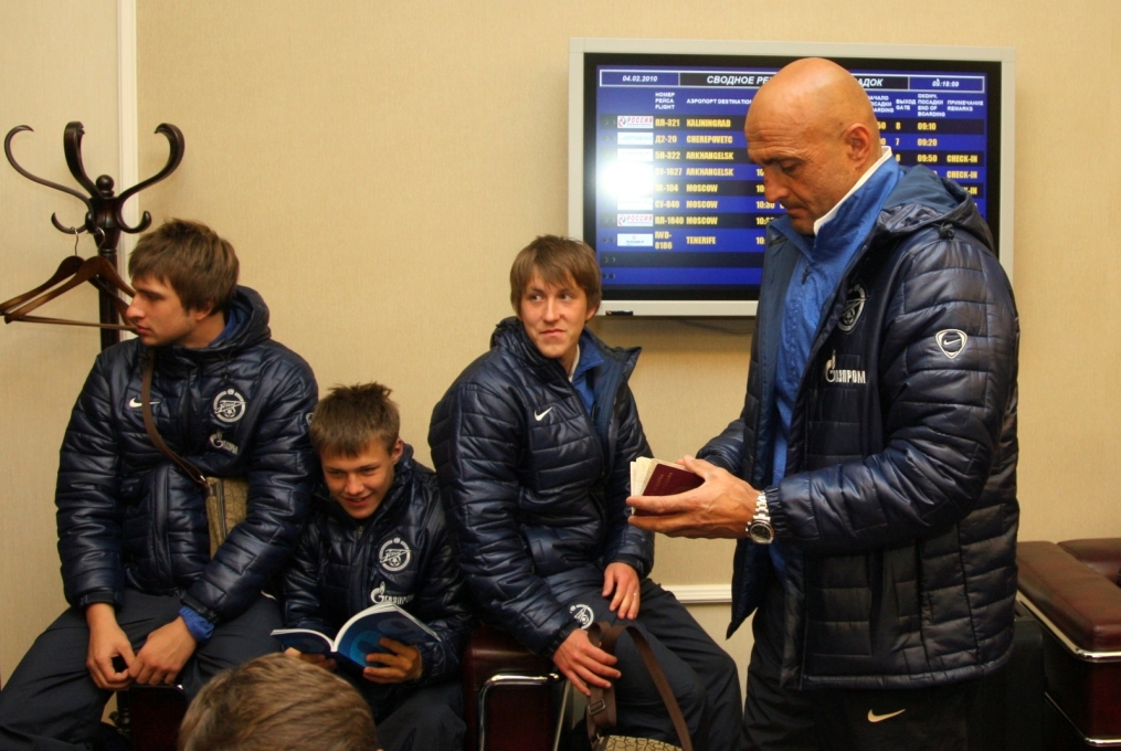 Зенит отправился на второй сбор в испанскую Ла—Мангу