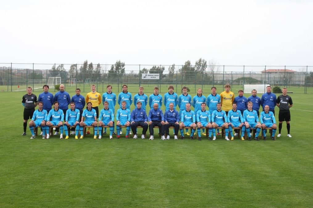 Групповая фотография команды «Зенит» сезона 2010