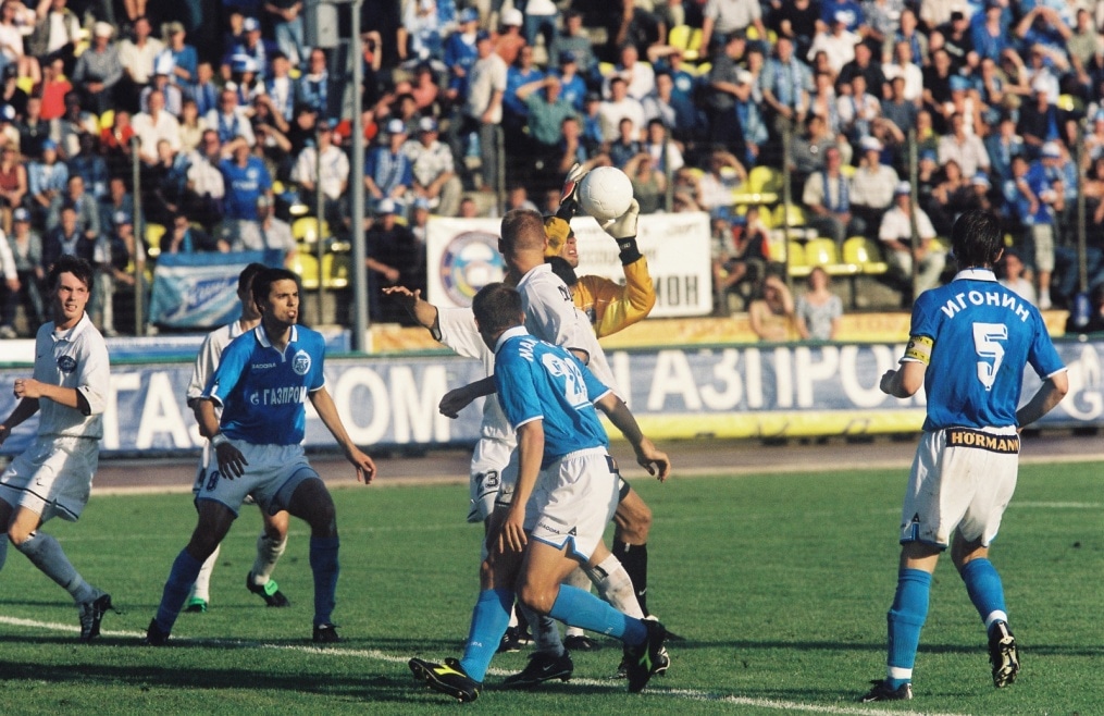 2002 год. «Зенит» — «Сатурн».