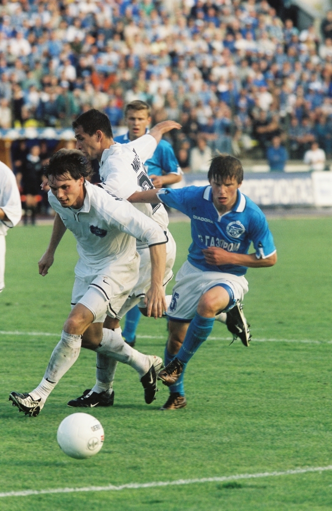 2002 год. «Зенит» — «Сатурн».