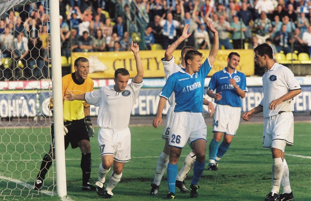 2002 год. «Зенит» — «Сатурн».