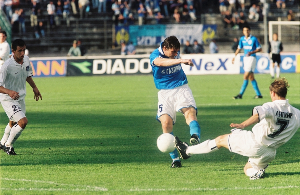2002 год. «Зенит» — «Сатурн».