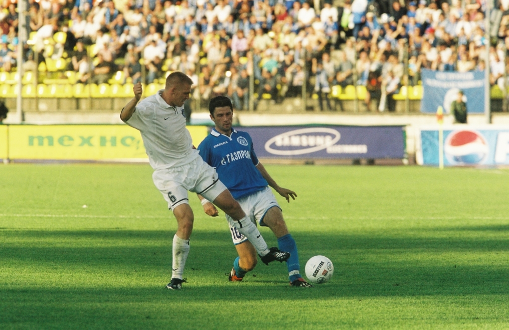 2002 год. «Зенит» — «Сатурн».