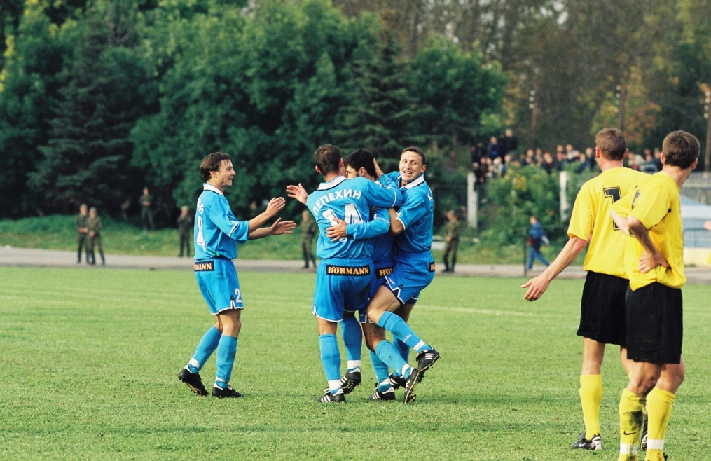 2002 год. «Уралмаш» — «Зенит». Кубок России.