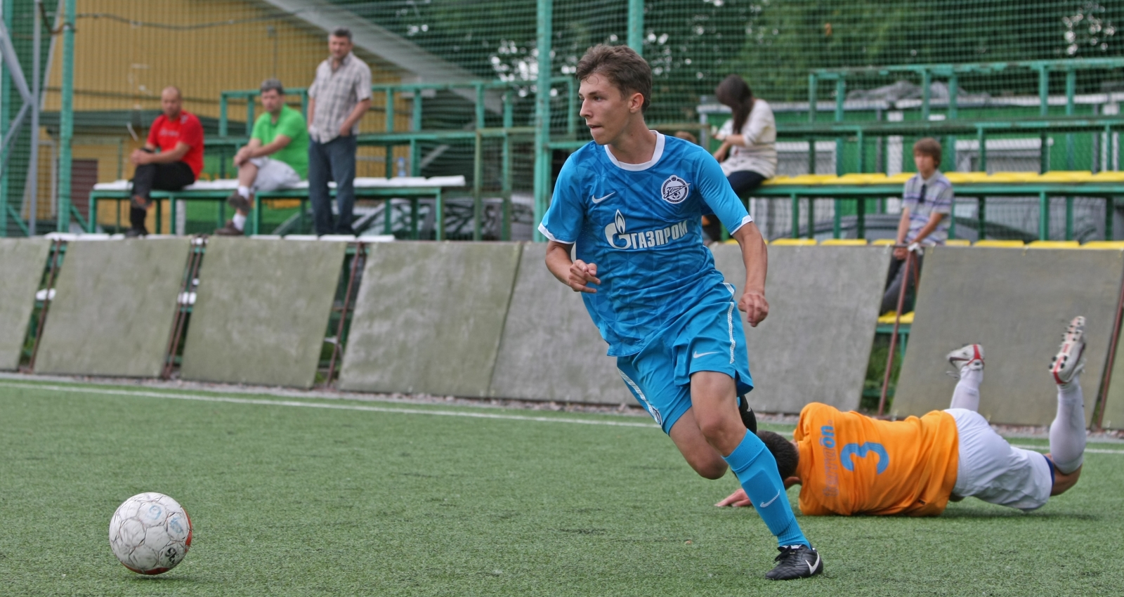 14-й тур чемпионата города.