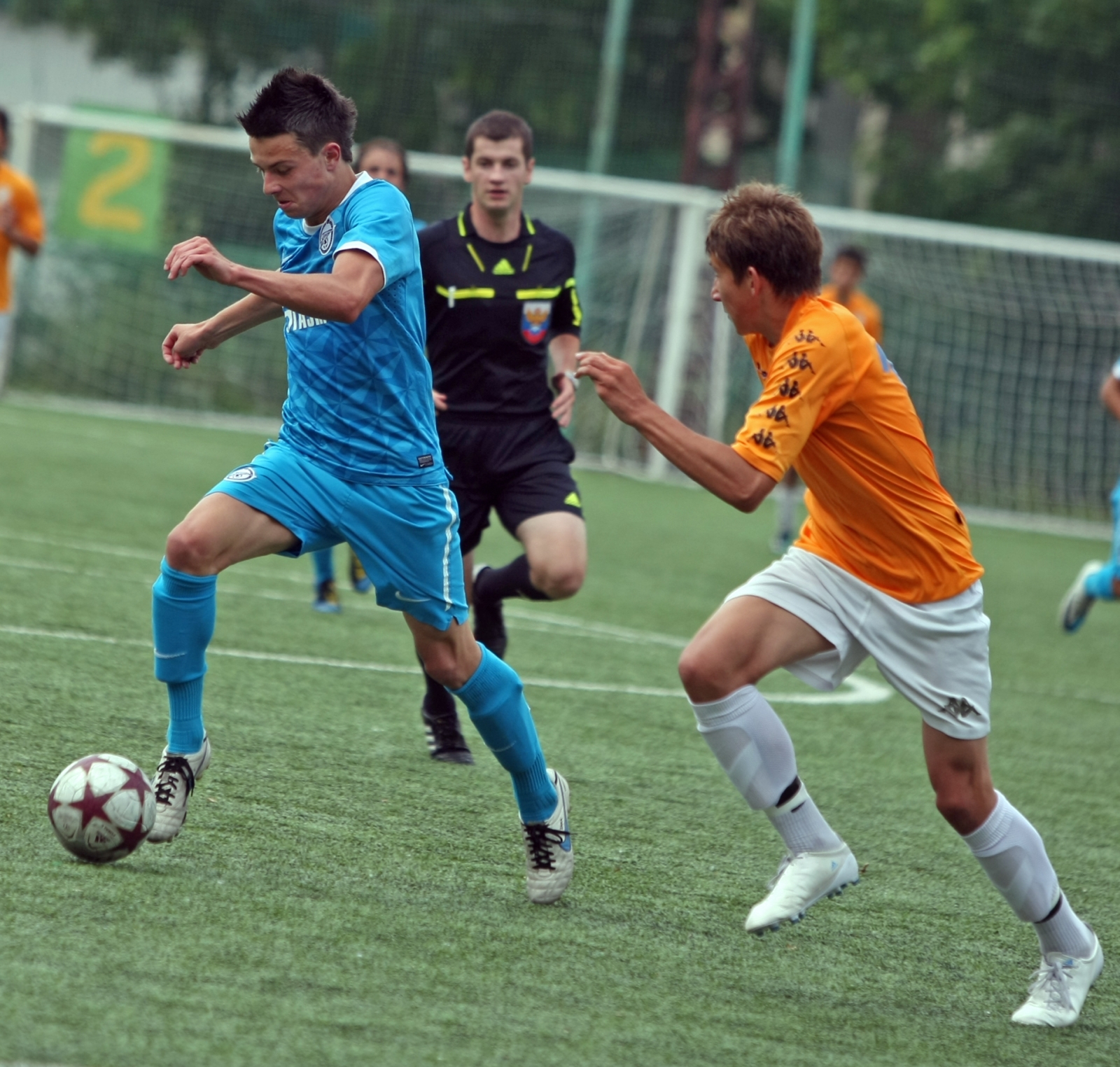 14-й тур чемпионата города.