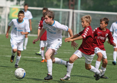 14-й тур чемпионата города. «Коломяги» — «Зенит»