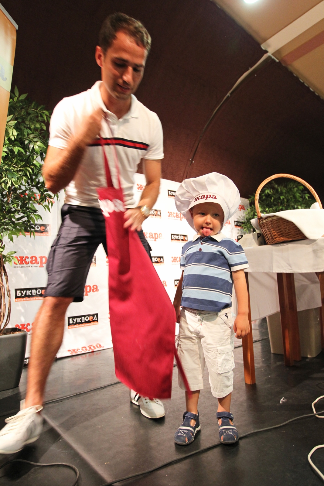 Роман Широков в кулинарном мастер—