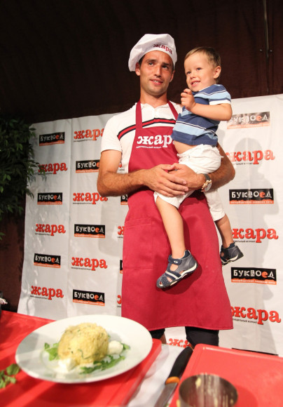 Роман Широков в кулинарном мастер—