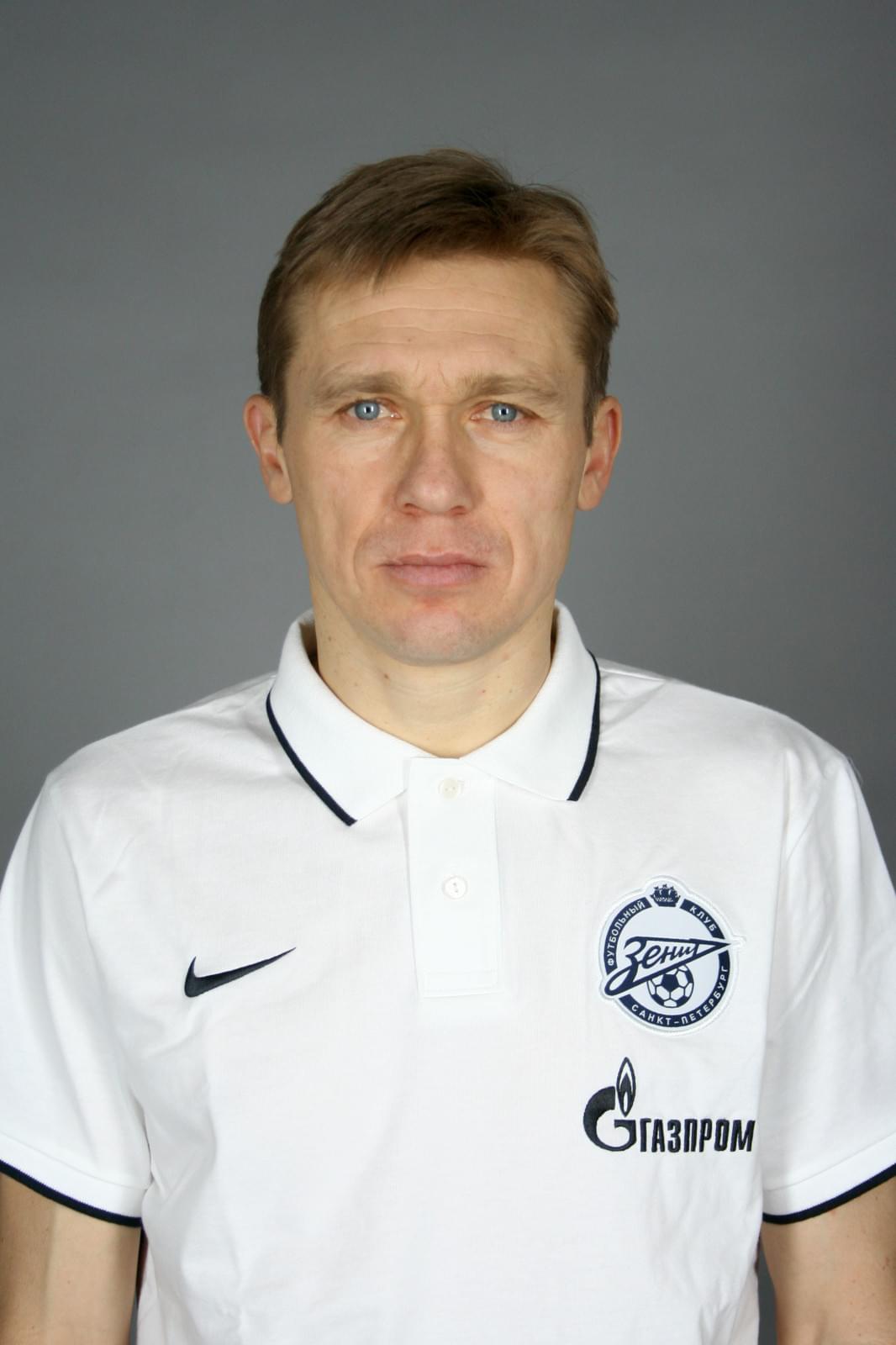 Фотосессия персонала Академии ФК «Зенит»