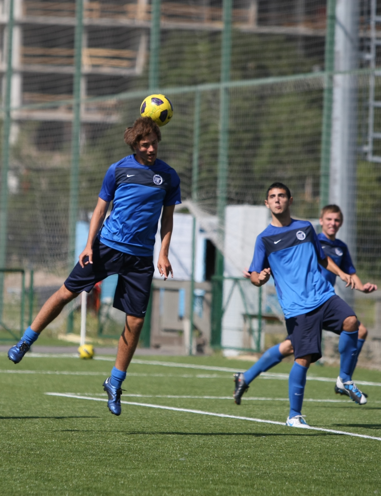 Тренировка команды Зенит U-17 перед отлетом в Крымск