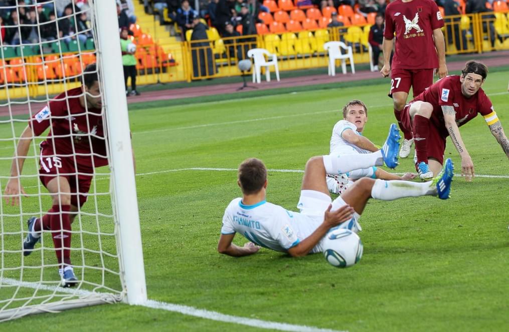 Чемпионат России 2011/12, матч Локомотив—Зенит