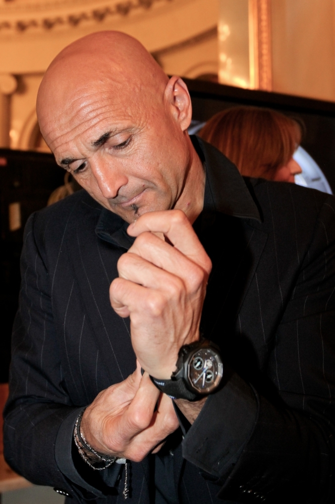 Презентация часов Corum Admiral Cup FC Zenit Chronograph 48