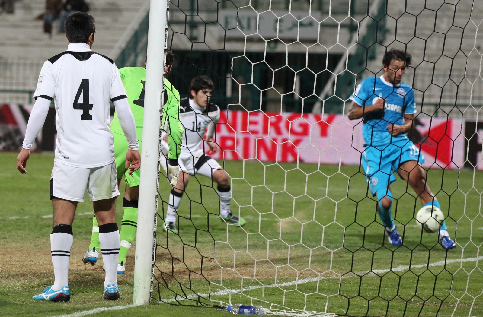 Matchworld Cup Dubai 2012 Матч Зенит — ОС Узбекистана