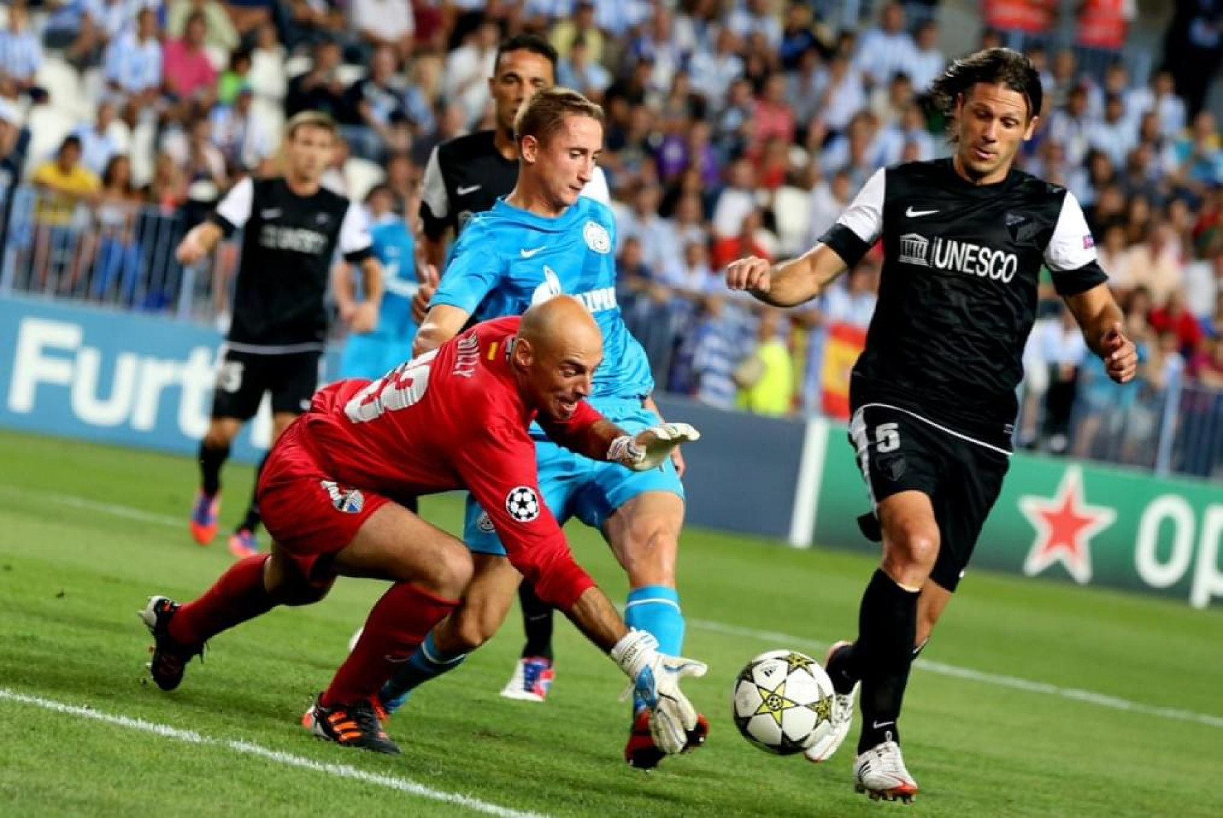 Показать мач. Лига чемпионов УЕФА 2012/2013. UEFA Champions League 2012-2013. Малага состав 2011-2012.