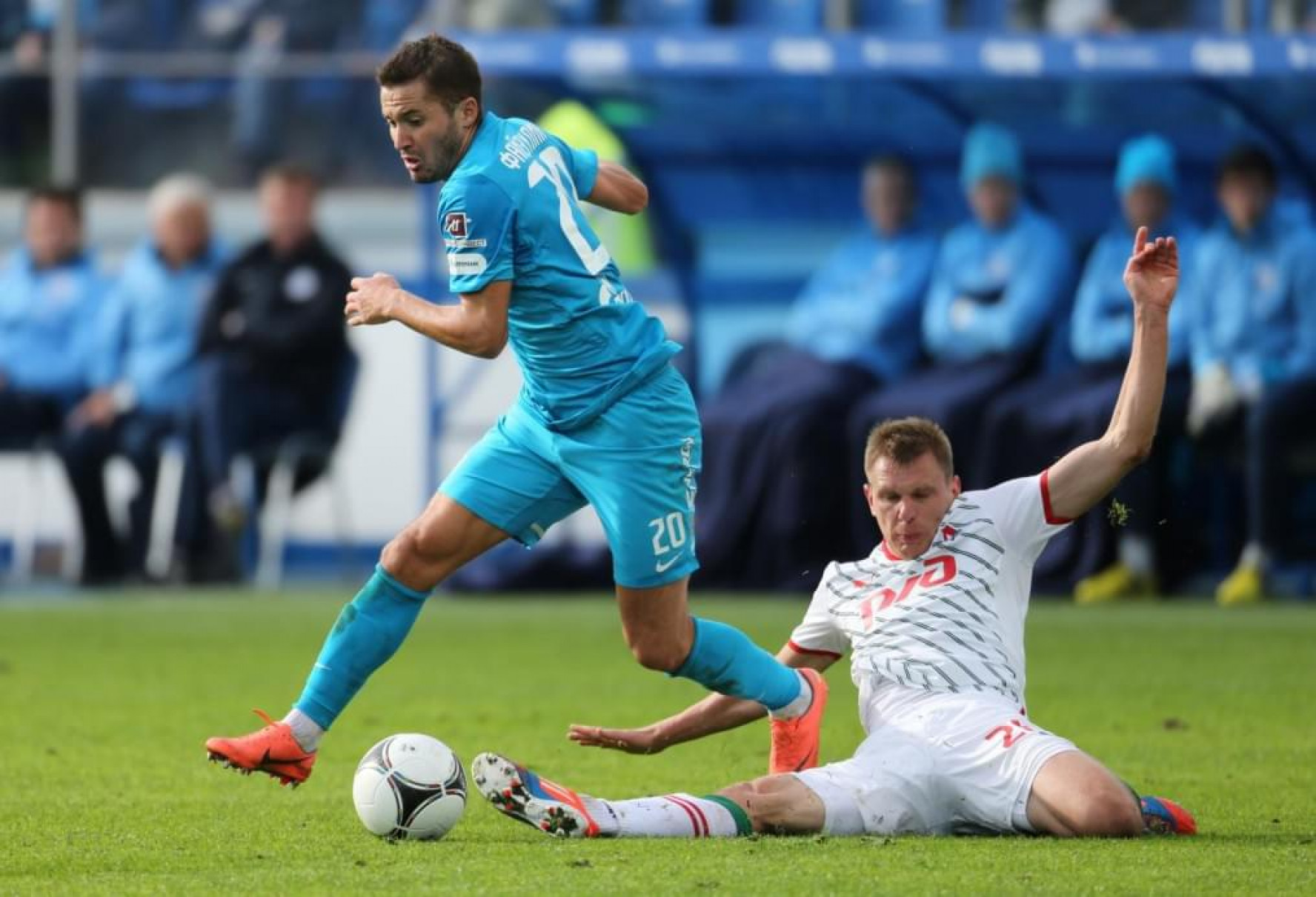 Матч 10. СОГАЗ Чемпионат России по футболу Локомотив Зенит. Zenit vs Lokomotiv.