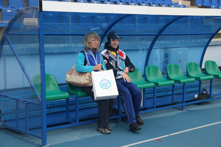 Экскурсия людей с ограниченными возможностями стадиону «Петровский»