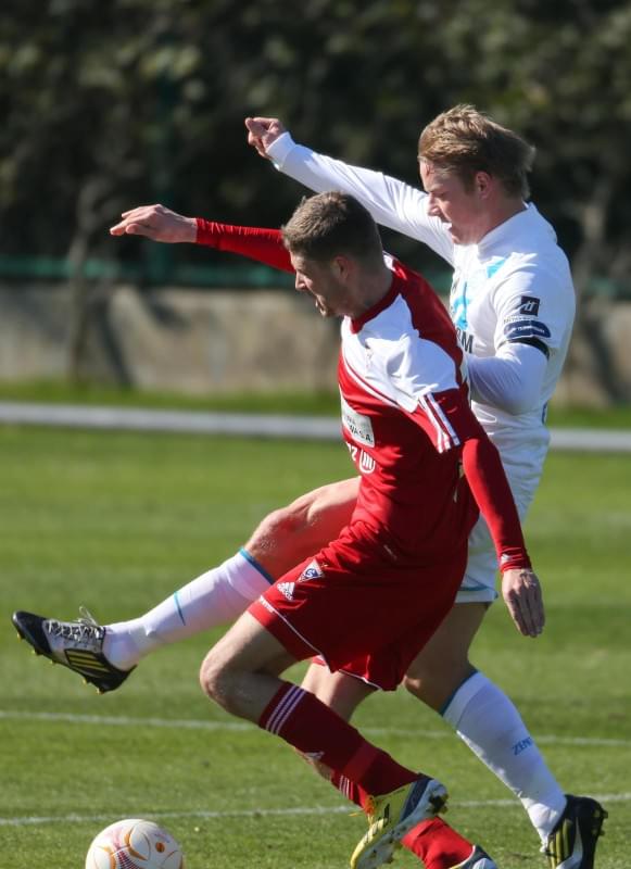 Матч ФК «Зенит» — ФК «Гурник»