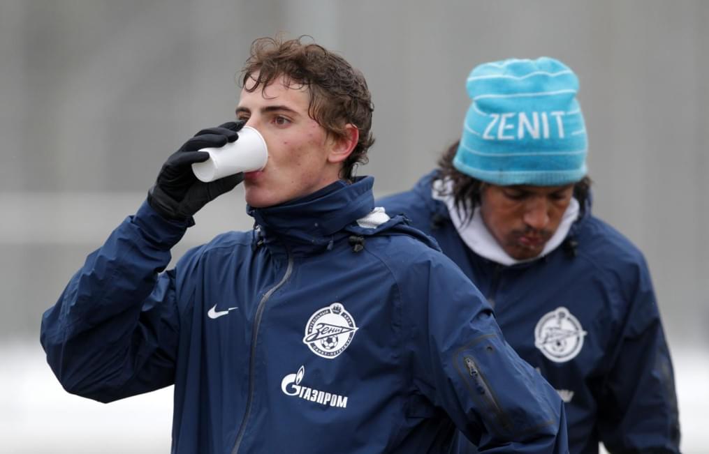 «Зенит»  провел  тренировку в Удельном парке.