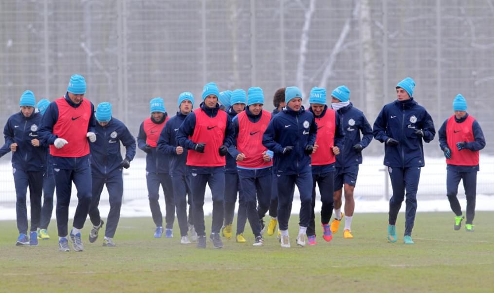 «Зенит»  провел  тренировку в Удельном парке.
