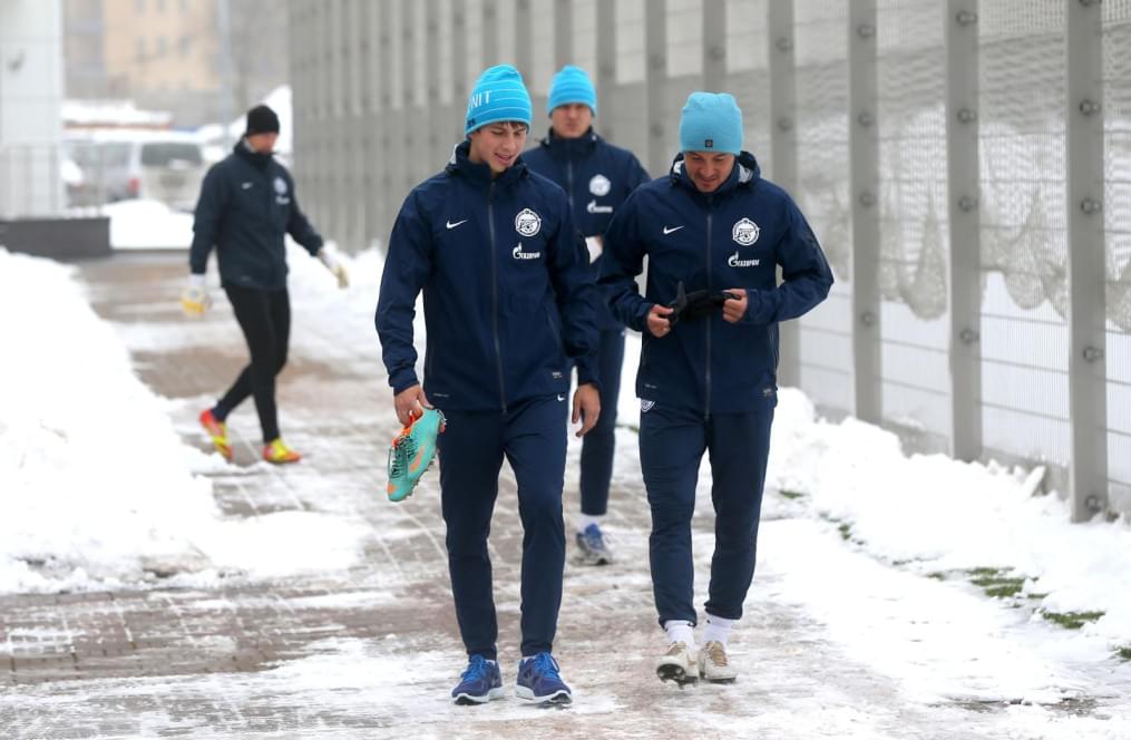 «Зенит»  провел  тренировку в Удельном парке.