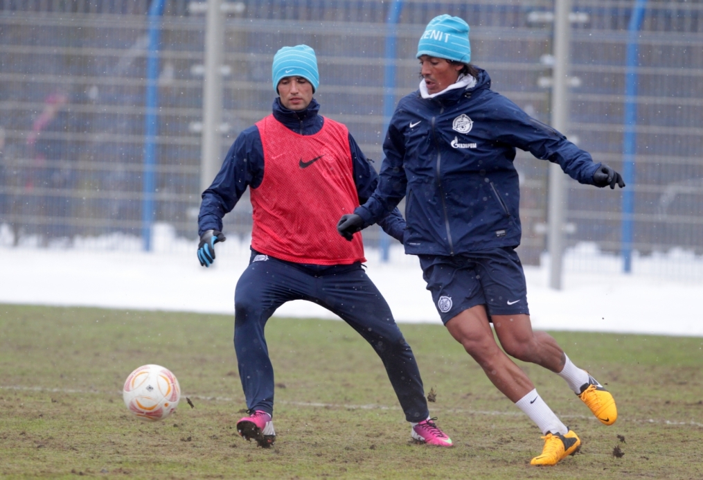 «Зенит»  провел  тренировку в Удельном парке.