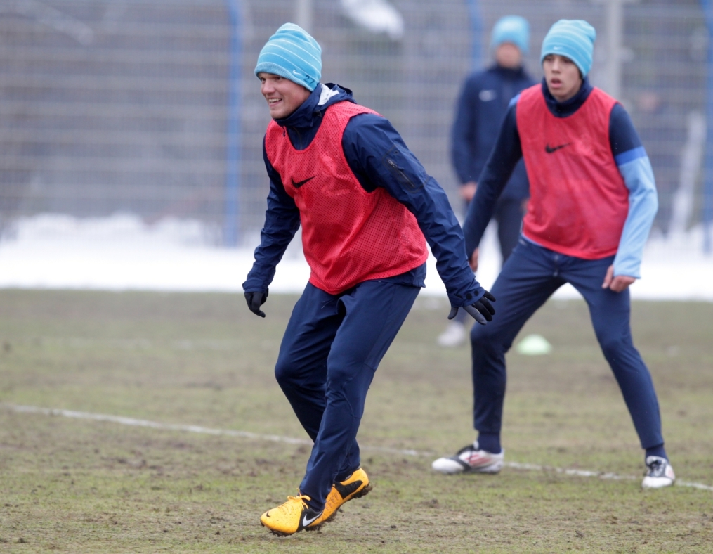 «Зенит»  провел  тренировку в Удельном парке.