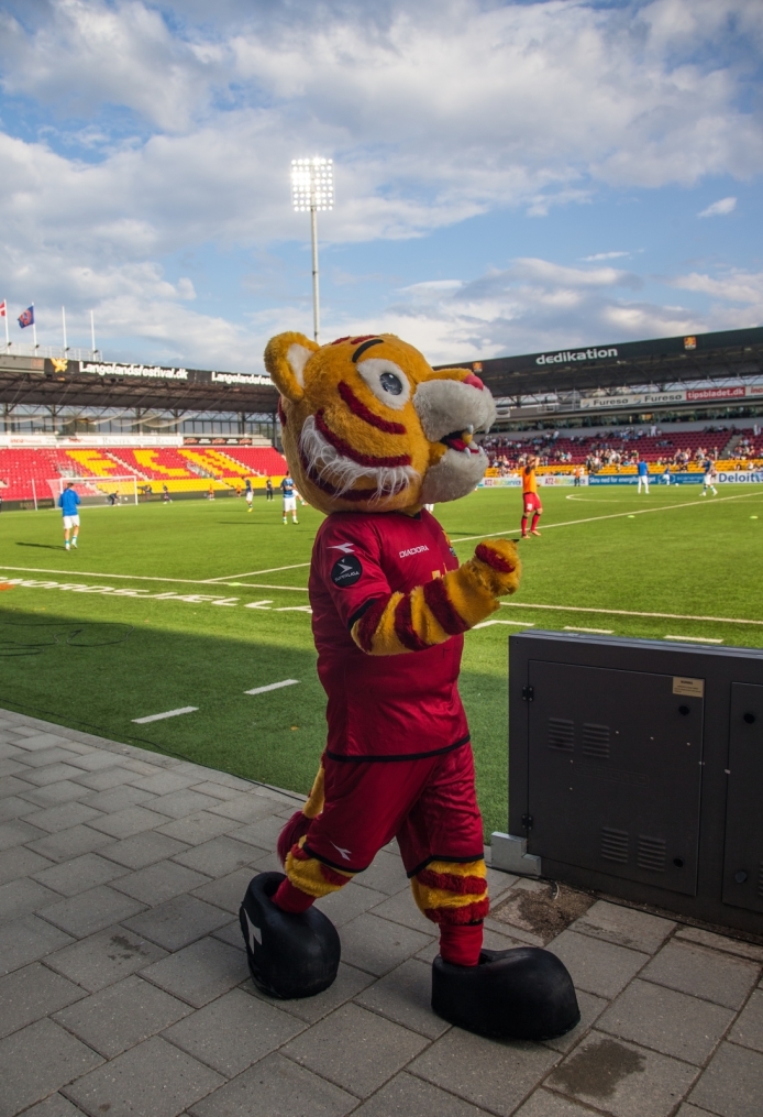 Лига чемпионов УЕФА 2013/2014, «Нордшелланд» — «Зенит»